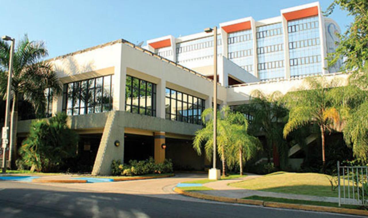 Howard Johnson By Wyndham Centro Cardiovascular Hotel 3*