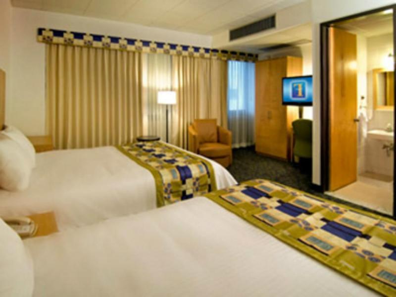 Howard Johnson By Wyndham Centro Cardiovascular San Juan